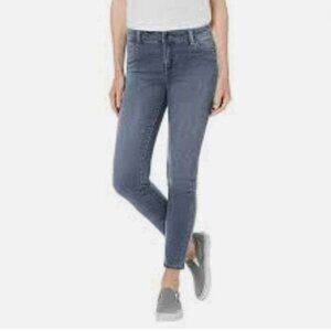 Buffalo Mid-Rise Jeans